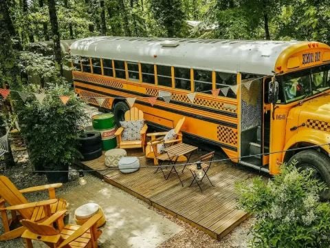 CARAVANE 4 personnes - Schoolbus
