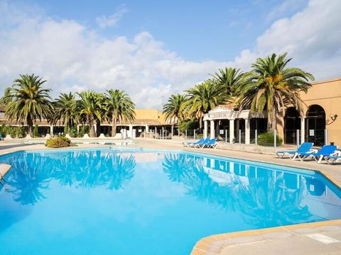Résidence Les Hameaux de Camargue - Camping Bouches-du-Rhone