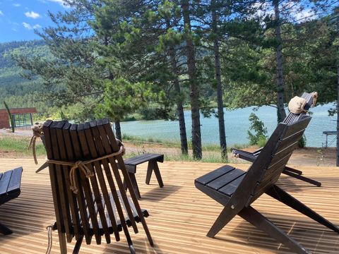 VILLA 2 personnes - Villa 58m² Confort - 1 chambre + Terrasse Vue Lac + TV 2 pers