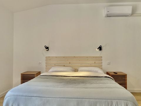 VILLA 6 personnes - Villa 116m² Premium - 3 chambres + Terrasse Vue Lac + TV + 2SDB + SPA + LV 6 pers