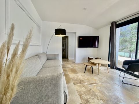 VILLA 6 personnes - Villa 116m² Premium - 3 chambres + Terrasse Vue Lac + TV + 2SDB + SPA + LV 6 pers