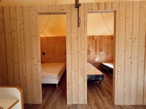 LODGE 4 personnes - Lodge 25m² - 2 chambres + Terasse intégrée 4 pers