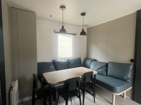 MOBILHOME 6 personnes - Mobil Home Confort Calvi 3 chambres.