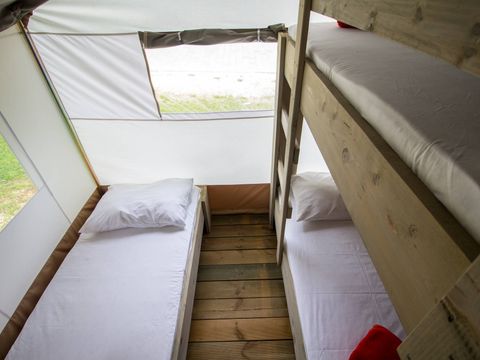 Tente en toile et en bois 5 personnes - Luxury safari tent