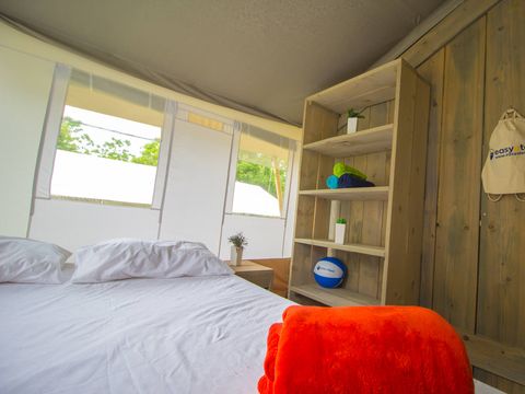Tente en toile et en bois 5 personnes - Luxury safari tent