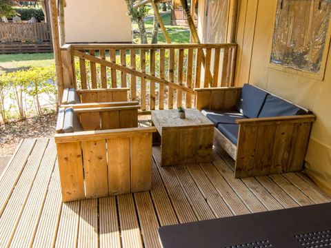 Tente en toile et en bois 6 personnes - Tente Lodge Premium XL