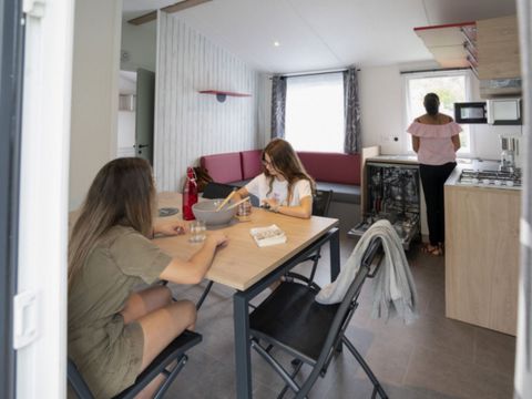 MOBILHOME 8 personnes - MH CONFORT 40m²