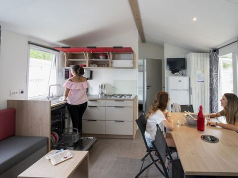 MOBILHOME 8 personnes - MH4 CONFORT+ 40m2