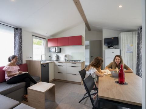 MOBILHOME 8 personnes - MH CONFORT 40m²