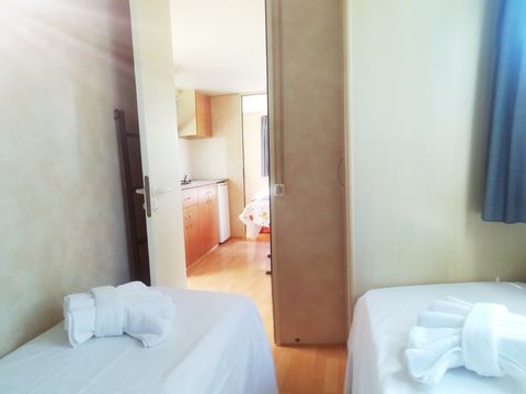 MOBILHOME 5 personnes - OLEANDRI TRILO