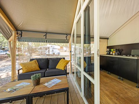 Tente en toile et en bois 5 personnes - Porto Sole - Tente Safari Bella Vista + air conditionné (5P)