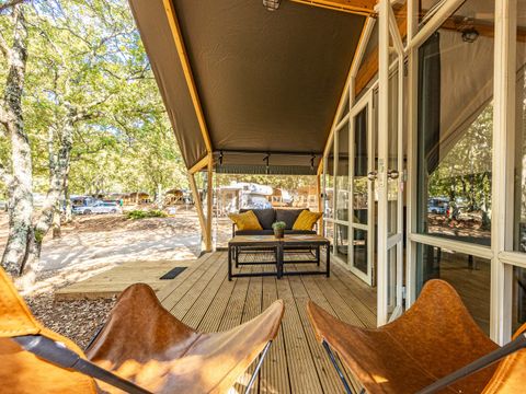 Tente en toile et en bois 5 personnes - Porto Sole - Tente Safari Bella Vista + air conditionné (5P)