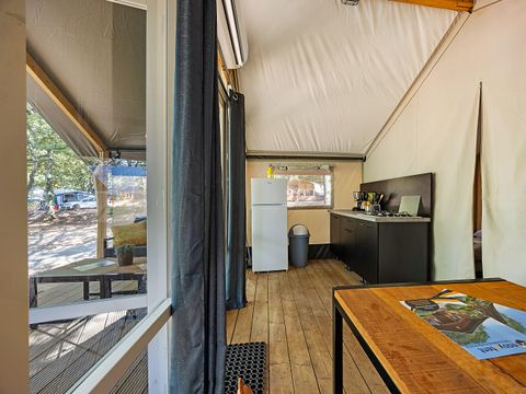 Tente en toile et en bois 5 personnes - Porto Sole - Tente Safari Bella Vista + air conditionné (5P)