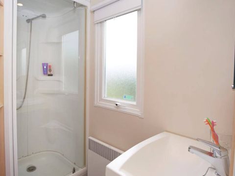 MOBILHOME 8 personnes - Classic | 3 Ch. | 6/8 Pers. | Terrasse surélevée MOBILHOME 8 personnes - Classic | 3 Ch. | 6/8 Pers. | Terrasse surélevée