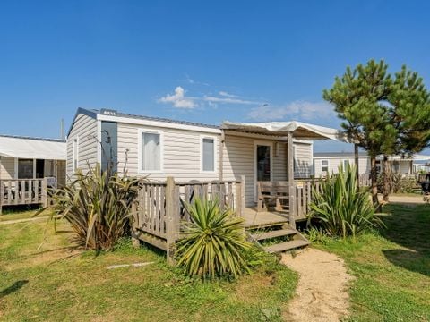 MOBILHOME 5 personnes - Comfort | 2 Ch. | 5 Pers. | Terrasse surélevée MOBILHOME 5 personnes - Comfort | 2 Ch. | 5 Pers. | Terrasse surélevée