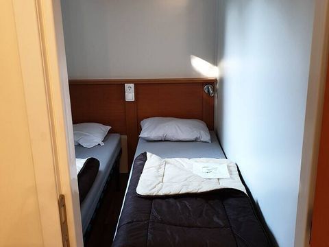 MOBILHOME 6 personnes - Mobil-home | Classic | 3 Ch. | 6 Pers. | Terrasse surélevée | Clim.