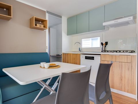 MOBILHOME 4 personnes - Mobil-home | Premium | 2 Ch. | 4 Pers. | Terrasse Lounge | Clim.