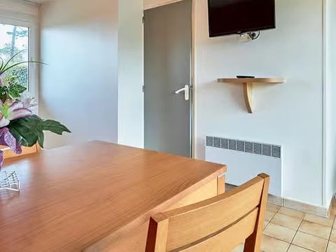 BUNGALOW 4 personnes - Essentiel Bungalow Chambre 4 pers Terrasse