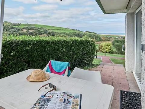 BUNGALOW 4 personnes - Essentiel Bungalow Chambre 4 pers Terrasse