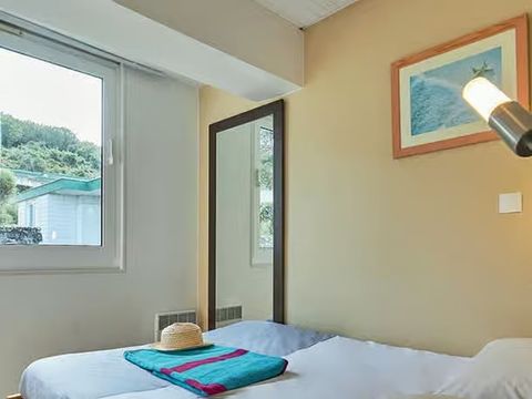 BUNGALOW 5 personnes - Essentiel Bungalow 2 Chambres 5 pers Vue Terrasse