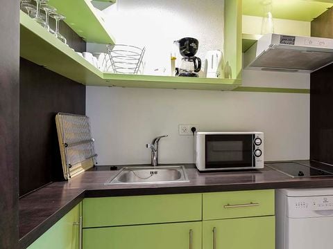 BUNGALOW 3 personnes - CLASSIQUE TERRASSE - 2P3QT