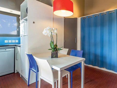 APPARTEMENT 5 personnes - CLASSIQUE TERRASSE - 2P5QT