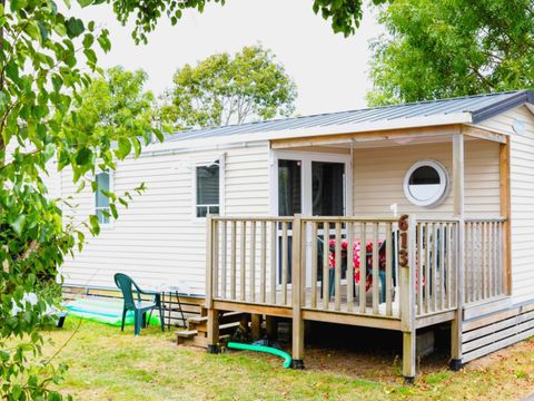 MOBILHOME 6 personnes - Comfort | 2 Ch. | 4/6 Pers. | Petite Terrasse