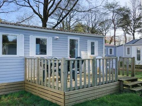 MOBILHOME 6 personnes - Mobil-home | Classic | 3 Ch. | 6 Pers. | Terrasse surélevée non couverte | 2 SDB | Clim. | TV