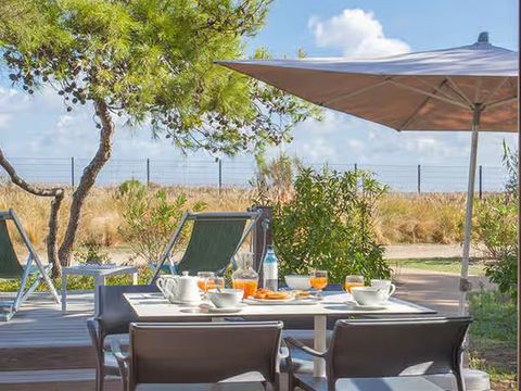 BUNGALOW 4 personnes - Premium Bung 2 chambres 4 personnes Terrasse Mer