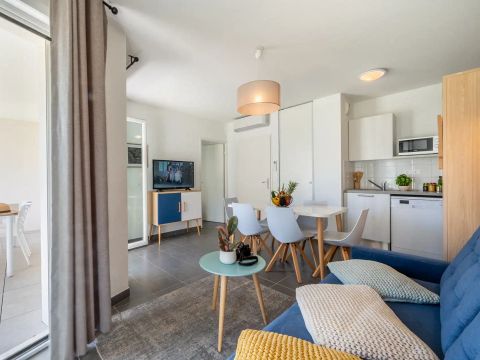 APPARTEMENT 6 personnes - G/360_2 PIECES CABINE 6 PERSONNES