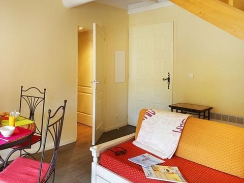 MOBILHOME 4 personnes - G/367_MAISON 3 PIECES DUPLEX 4 PERSONNES