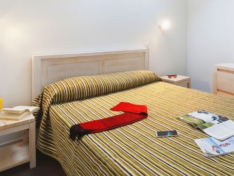 MAISON 6 personnes - G/368 - 2 pièces + cabine - 6 personnes
