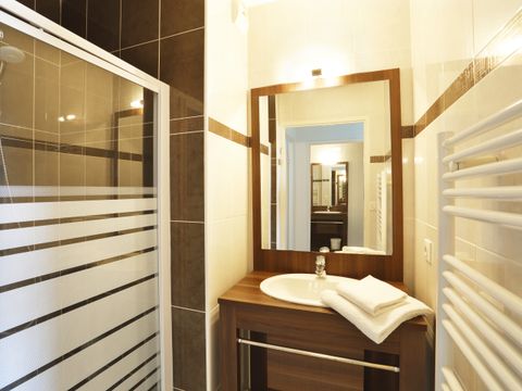 APPARTEMENT 6 personnes - G/353_3 PIECES 6 PERS MUTAMI