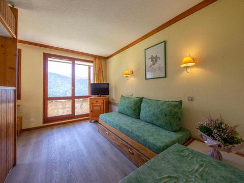 STUDIO 4 personnes - CABINE