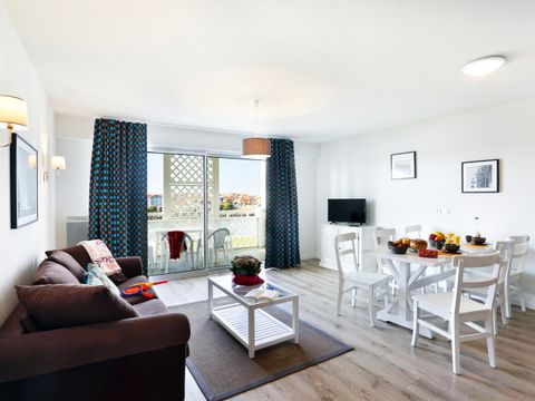 APPARTEMENT 6 personnes - G/348_3 PIECES 6 PERSONNES