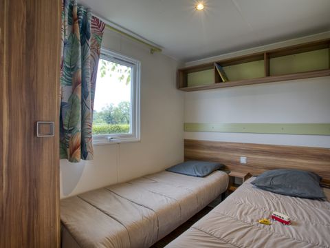 MOBILHOME 5 personnes - Mobil-home Confort 2ch Terrasse couverte 4/5 pers