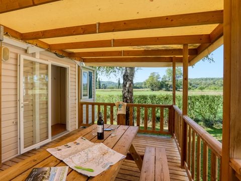 Mobilhome 4/5 personnes - Confort - 2 chambres - Terrasse couverte