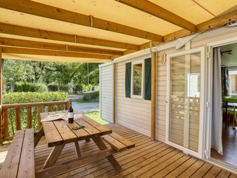 Mobilhome 4/5 personnes - Confort - 2 chambres - Terrasse couverte