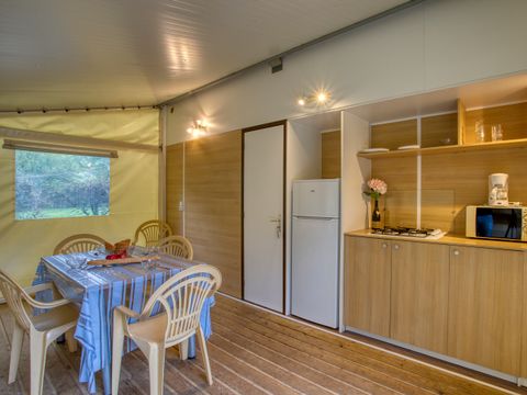 MOBILHOME 5 personnes - Tit'home bâche et terrasse 2CH SANS san 1/5 pers