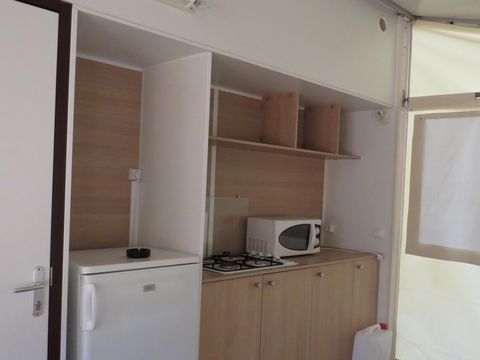 MOBILHOME 5 personnes - Mobile home TITHOME ( TERRASSE BACHE ) sans sanitaires lit superposé