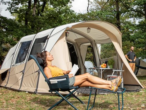 TENTE 4 personnes - Le Prêt à camper Grand Confort 1/4 pers