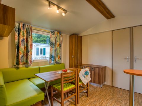 Mobilhome 5/6 personnes - Confort - 2 chambres - Terrasse semi couverte