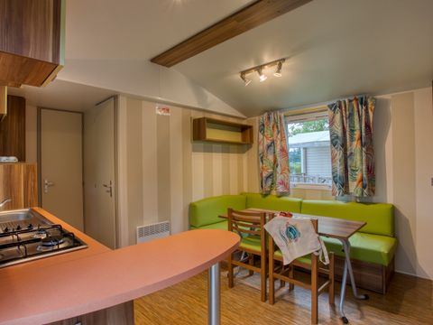 MOBILHOME 6 personnes - Mobil-home Confort 2ch terrasse semi couverte 5/6 pers