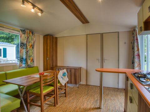 Mobilhome 5/6 personnes - Confort - 2 chambres - Terrasse semi couverte