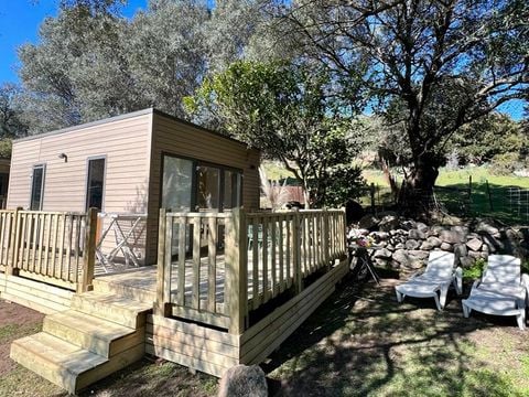 CHALET 4 personnes - CONFORT - petit déjeuner, draps et linge inclus - hébergement sans cuisine