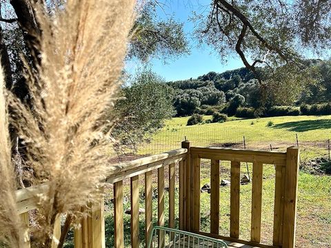 CHALET 4 personnes - CONFORT - petit déjeuner, draps et linge inclus - hébergement sans cuisine