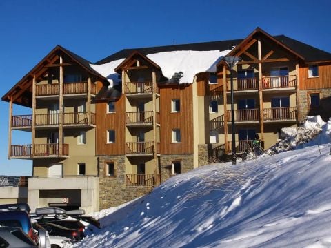  Résidence Goélia Le Hameau de Balestas - Camping Hautes-Pyrénées - Image N°2