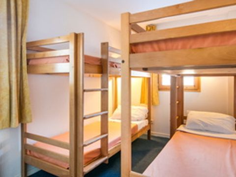 APPARTEMENT 10 personnes - 4 pièces - 60 m2