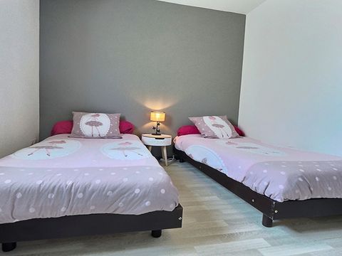 MAISON 8 personnes - 4 pièces 8 personnes