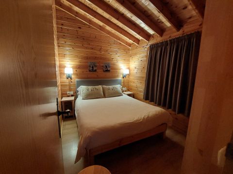 BUNGALOW 4 personnes - Bungalow Aneu